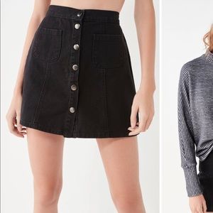 BDG black denim button up skirt!!